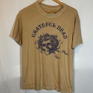 Grateful Dead Tan Short Sleeve Tee with Navy Skull Graphic